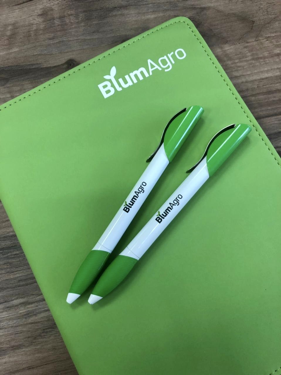 Блокнот и ручки BlumAgro